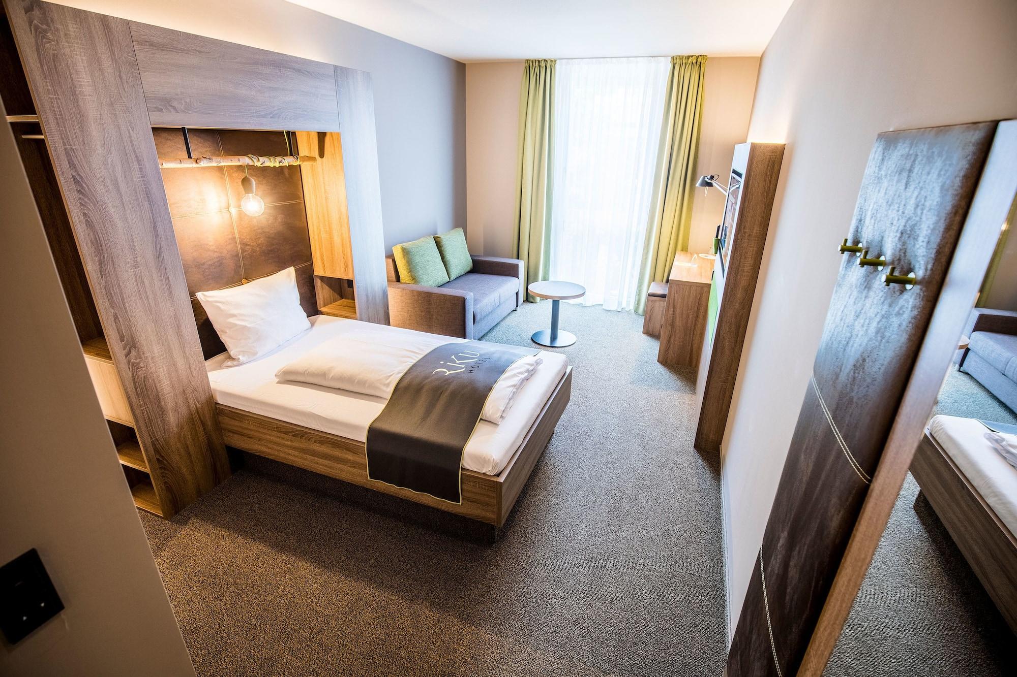 Riku Hotel Ulm Exteriör bild