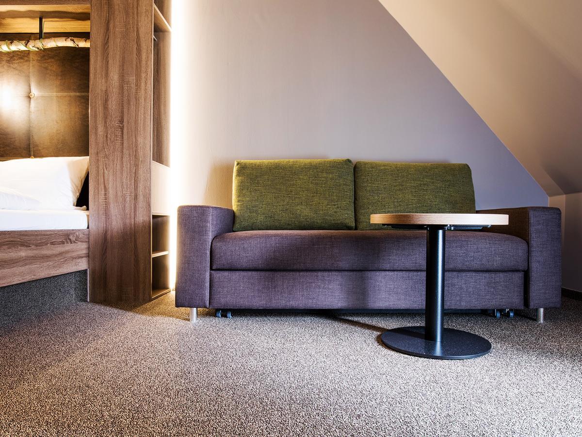 Riku Hotel Ulm Exteriör bild
