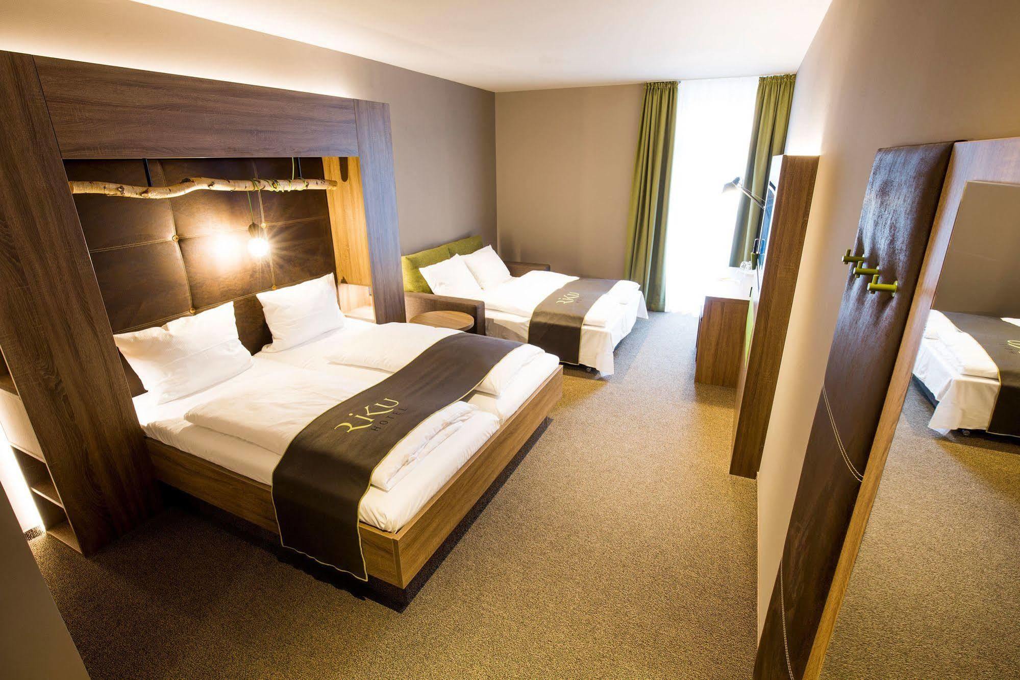 Riku Hotel Ulm Exteriör bild