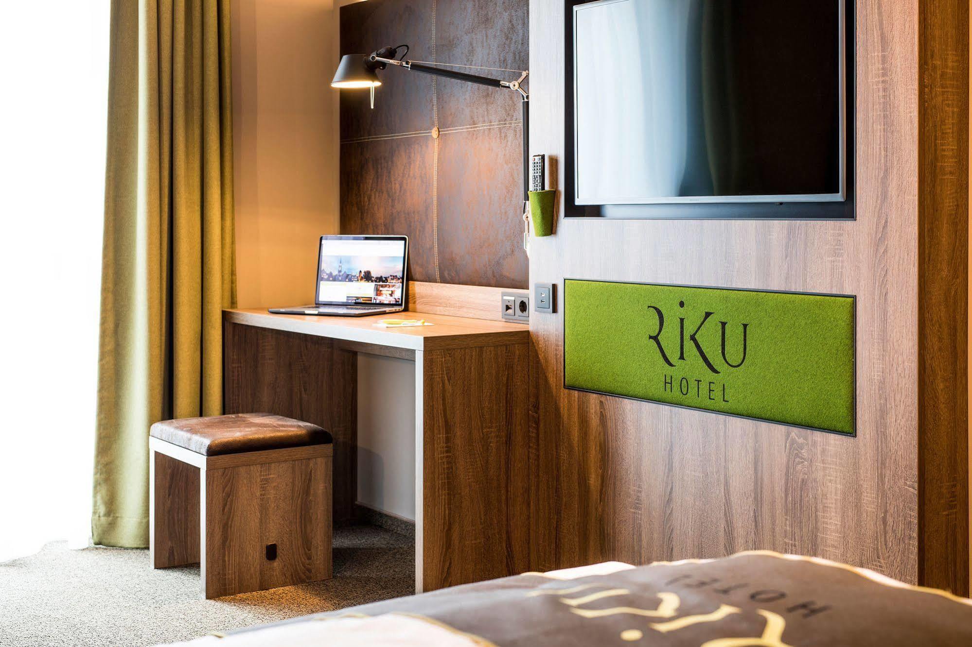 Riku Hotel Ulm Exteriör bild